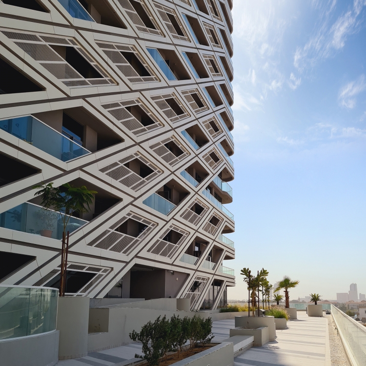 Abu Dhabi architect al bay tower g